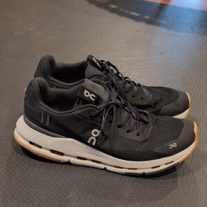 On Running Men's Black and White Athletic Shoes